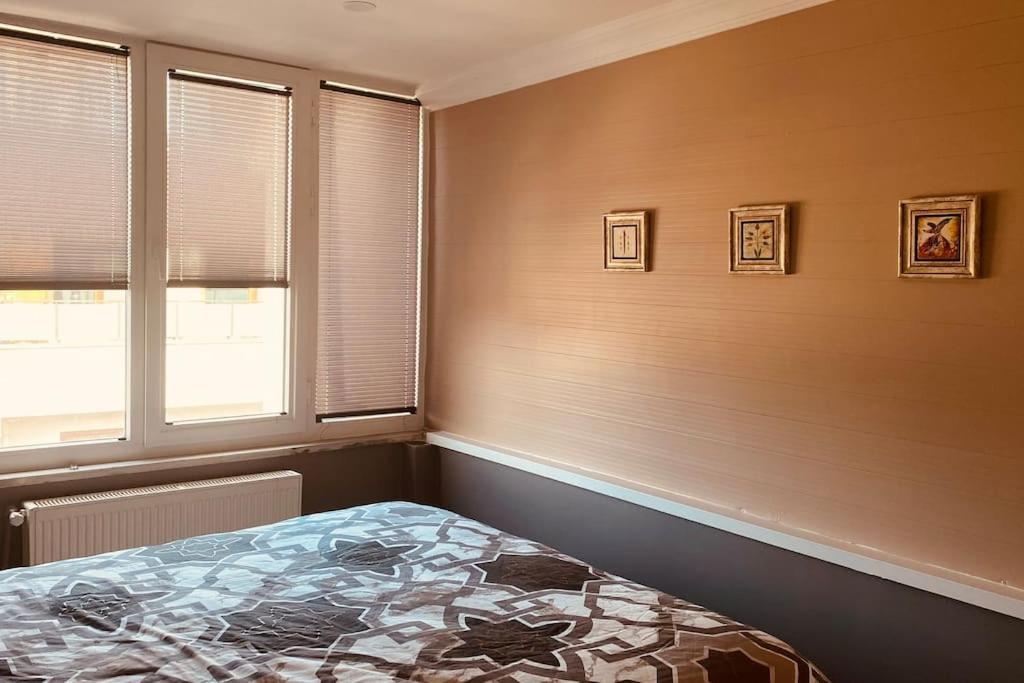 דירות איסטמבול Sisli Osmanbey Taksim Large Terrace, Quietness And Space מראה חיצוני תמונה
